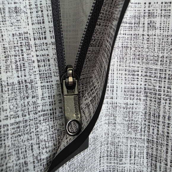Lululemon Men's Warp Light Packable Windbreaker Running Jacket Large - Picture 3 of 8